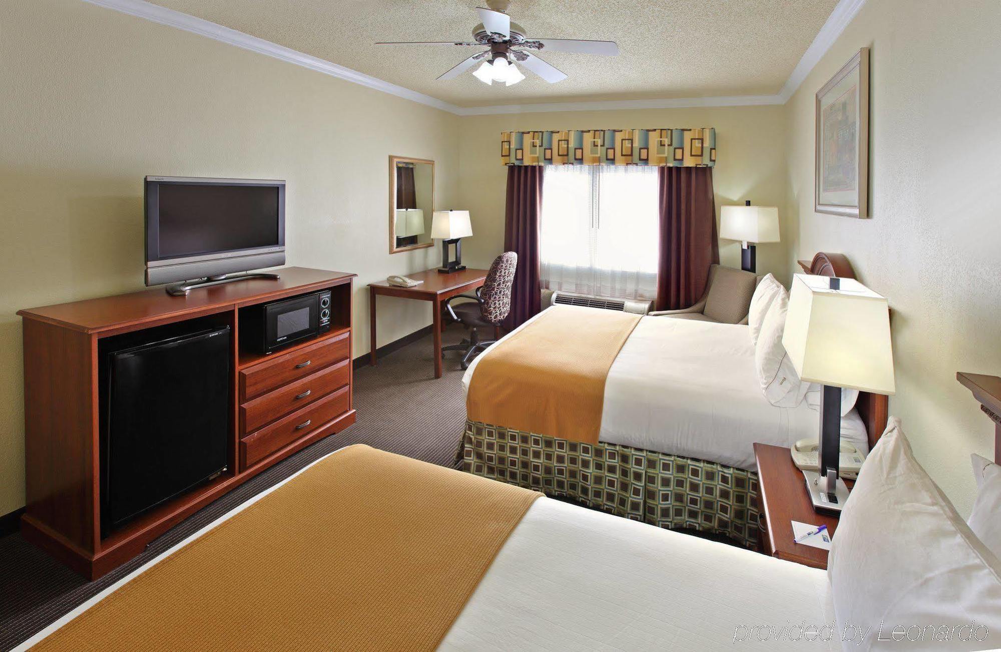 Holiday Inn Express Hotel & Suites Greenville By Ihg Camera foto