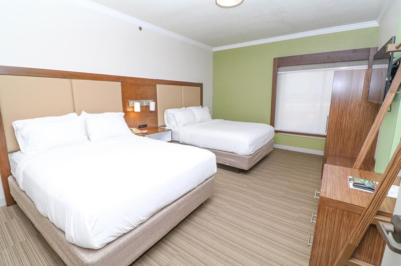 Holiday Inn Express Hotel & Suites Greenville By Ihg Esterno foto