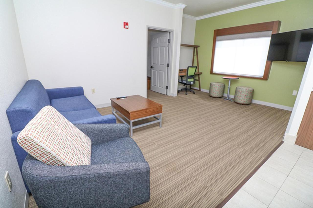 Holiday Inn Express Hotel & Suites Greenville By Ihg Esterno foto
