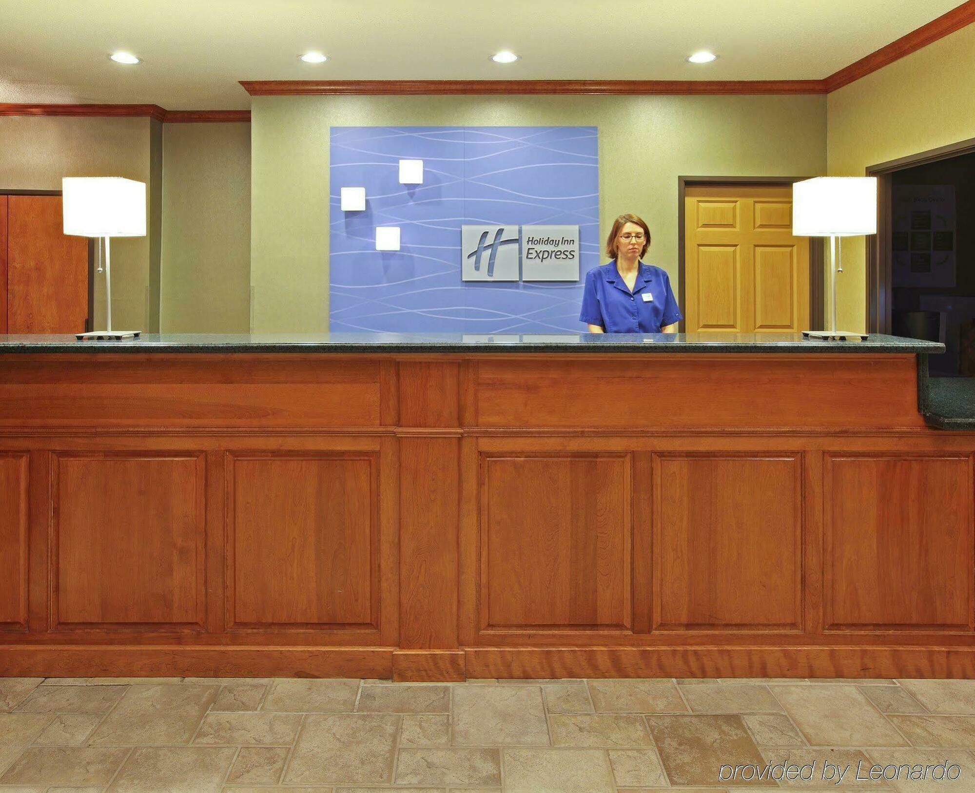 Holiday Inn Express Hotel & Suites Greenville By Ihg Esterno foto