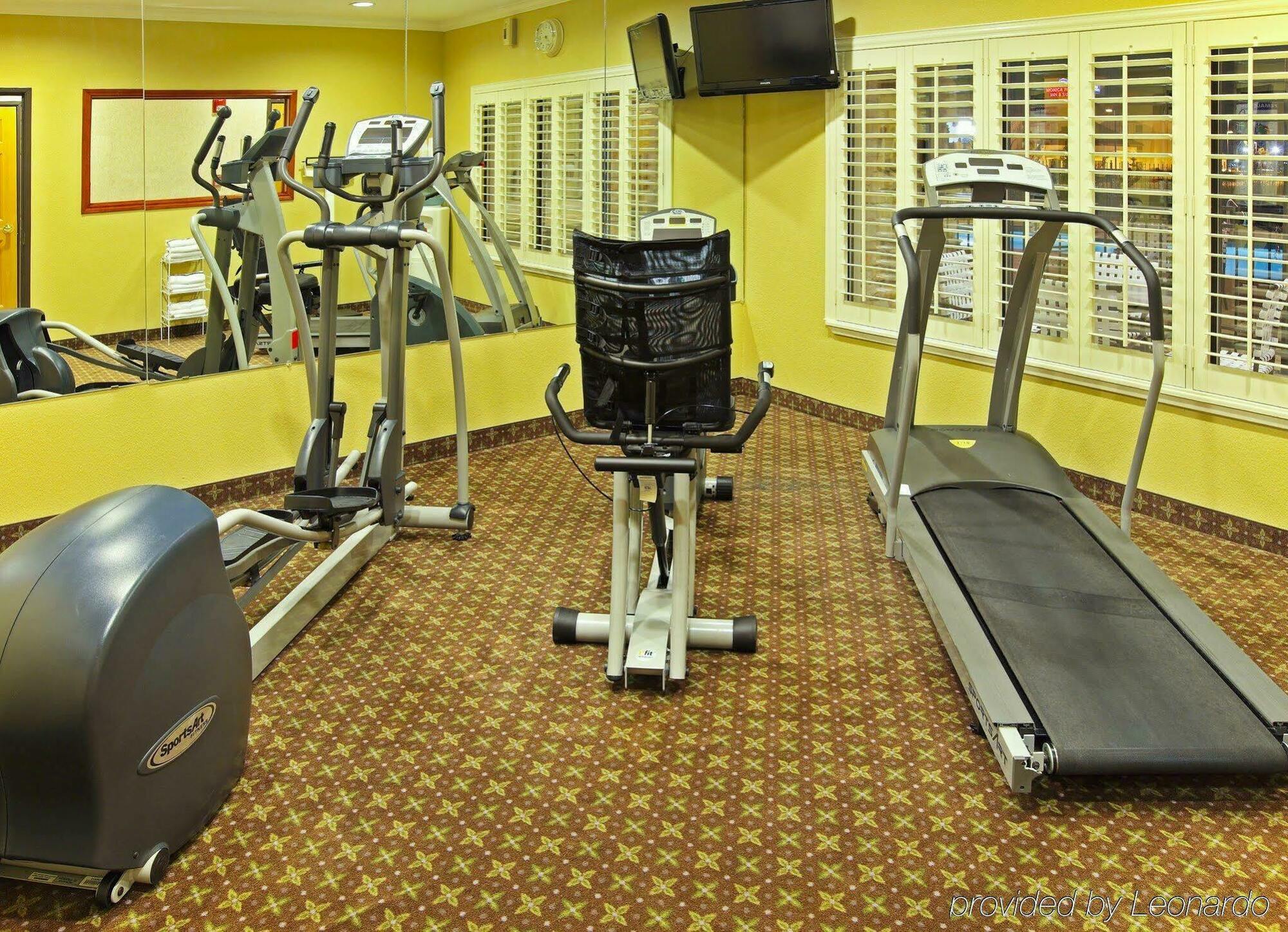 Holiday Inn Express Hotel & Suites Greenville By Ihg Esterno foto